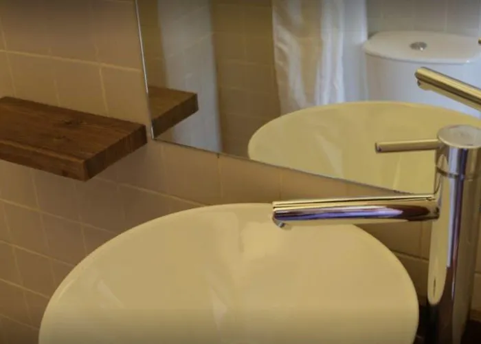 No 22 Riders' 호텔