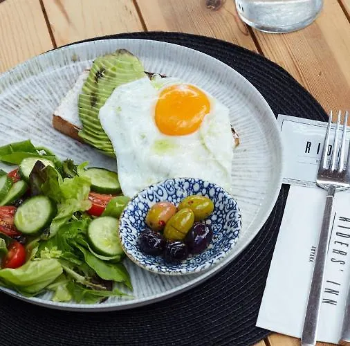 No 22 Riders' Отель